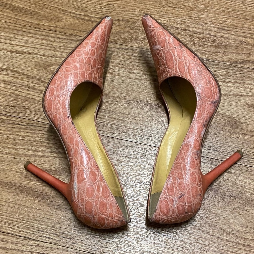 CASADEI Crocodile Pointed-Toe Pumps - Picture 4 of 12